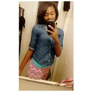 Meet your Posher, Keyeria